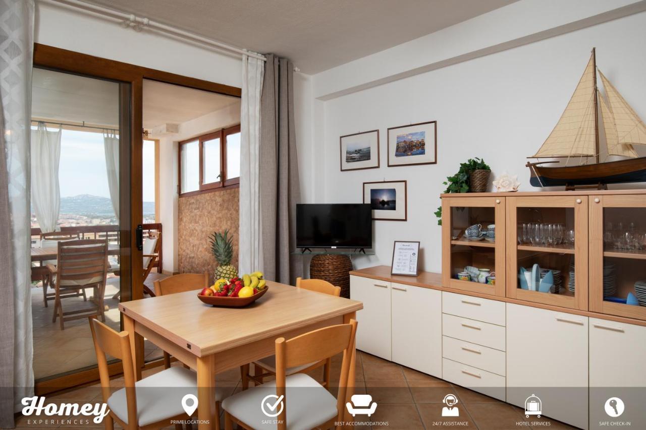Homey Experience - Central Stay La Maddalena  Bagian luar foto